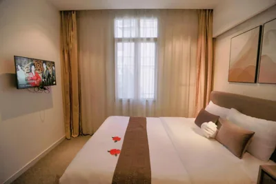 Chambre Queen supérieure — Keypad Hotel - 28 Dịch Vọng Hậu